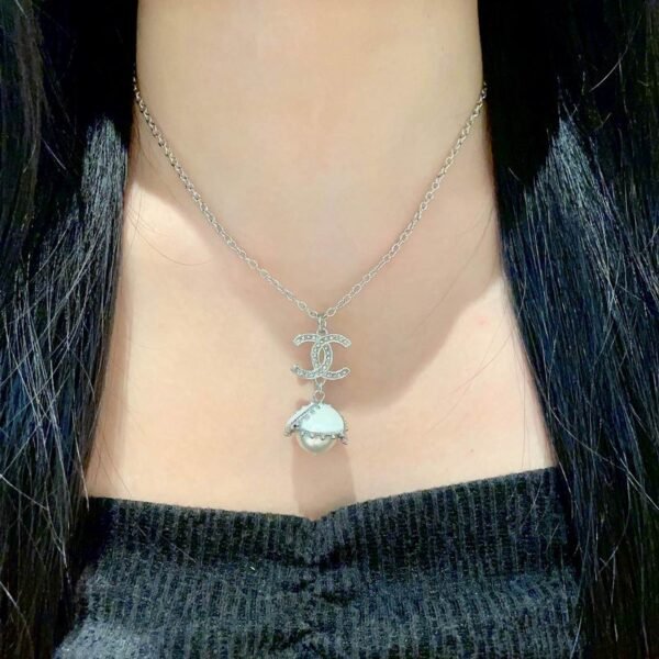 Chane NecklaceSUNGLASSES