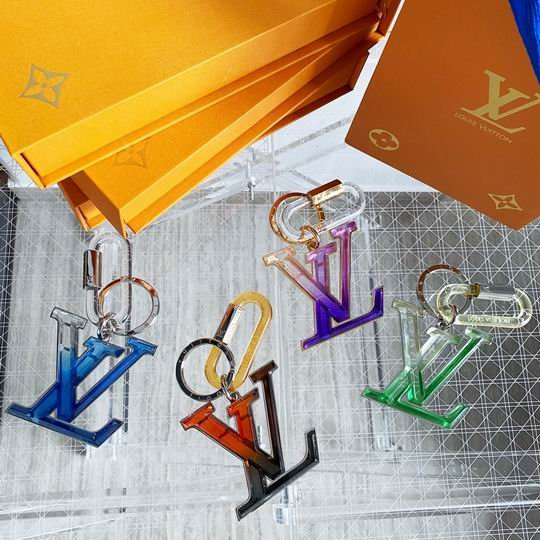 L X V Key Ring（Multiple colors）