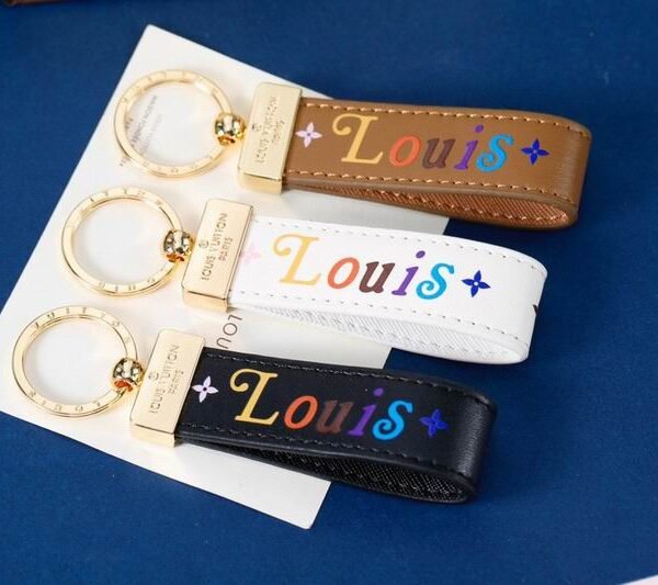 L X V Key Ring（Multiple colors）