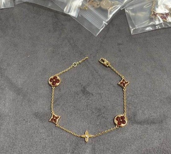 L&V Bracelet 01lyh1019SUNGLASSES