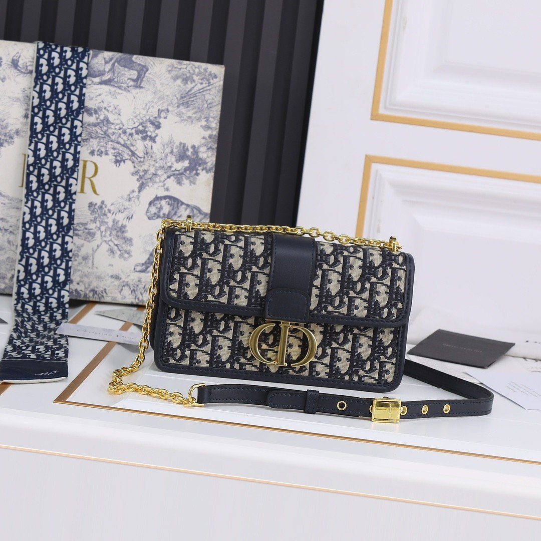 DR Shoulder bag 21.5x12x6cm