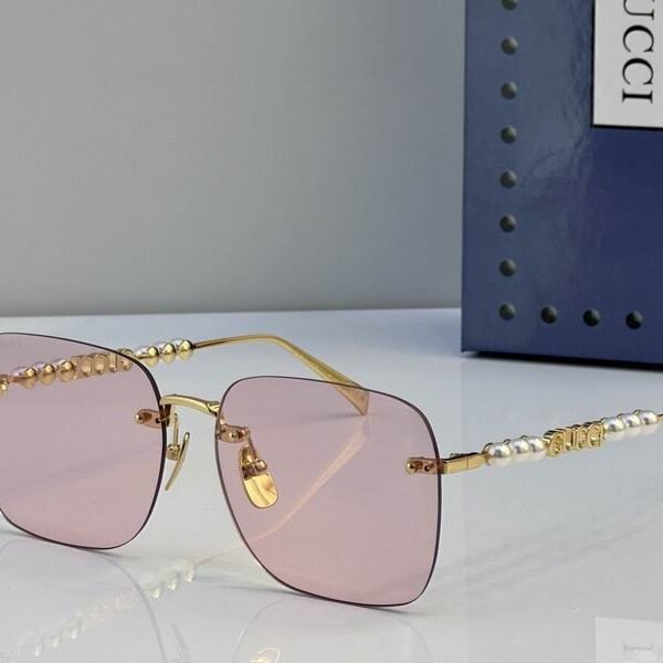 GUC SunglassesSUNGLASSES