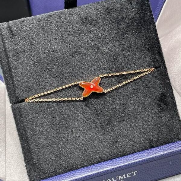 VanCleeArp BraceletsSUNGLASSES