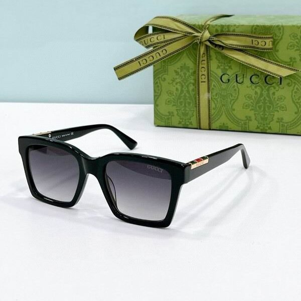 GUC SunglassesSUNGLASSES