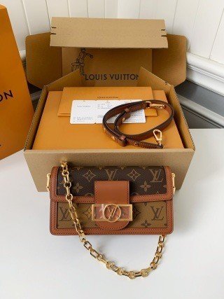 L X V DAUPHINE EAST WEST handbag M46757, size: 21*12*5cm