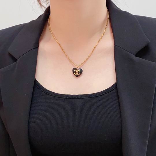 Chane NecklaceSUNGLASSES