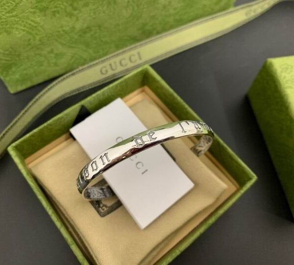 GUC BraceletsSUNGLASSES