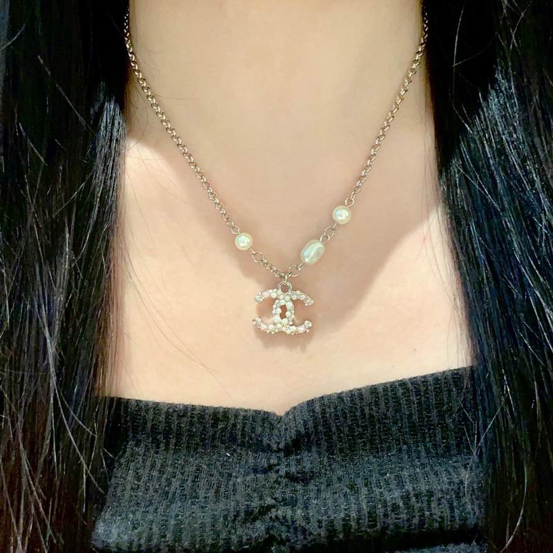 Chane NecklaceSUNGLASSES