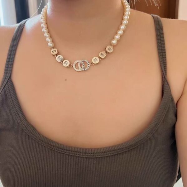 Chane NecklaceSUNGLASSES