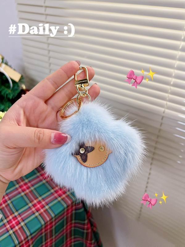 L X V Key Ring（Multiple colors）