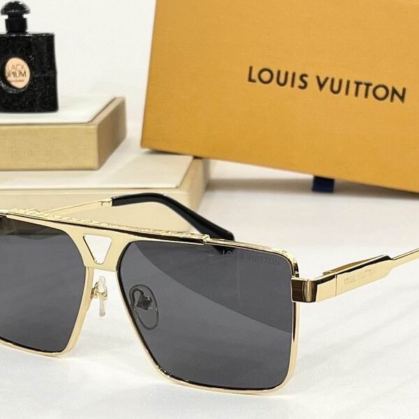 L X V SunglassesSUNGLASSES