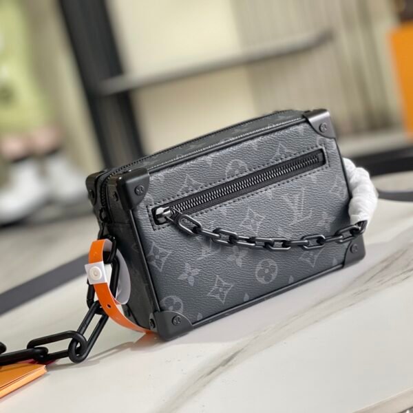 L X V  Bag 18.5x13x8CM