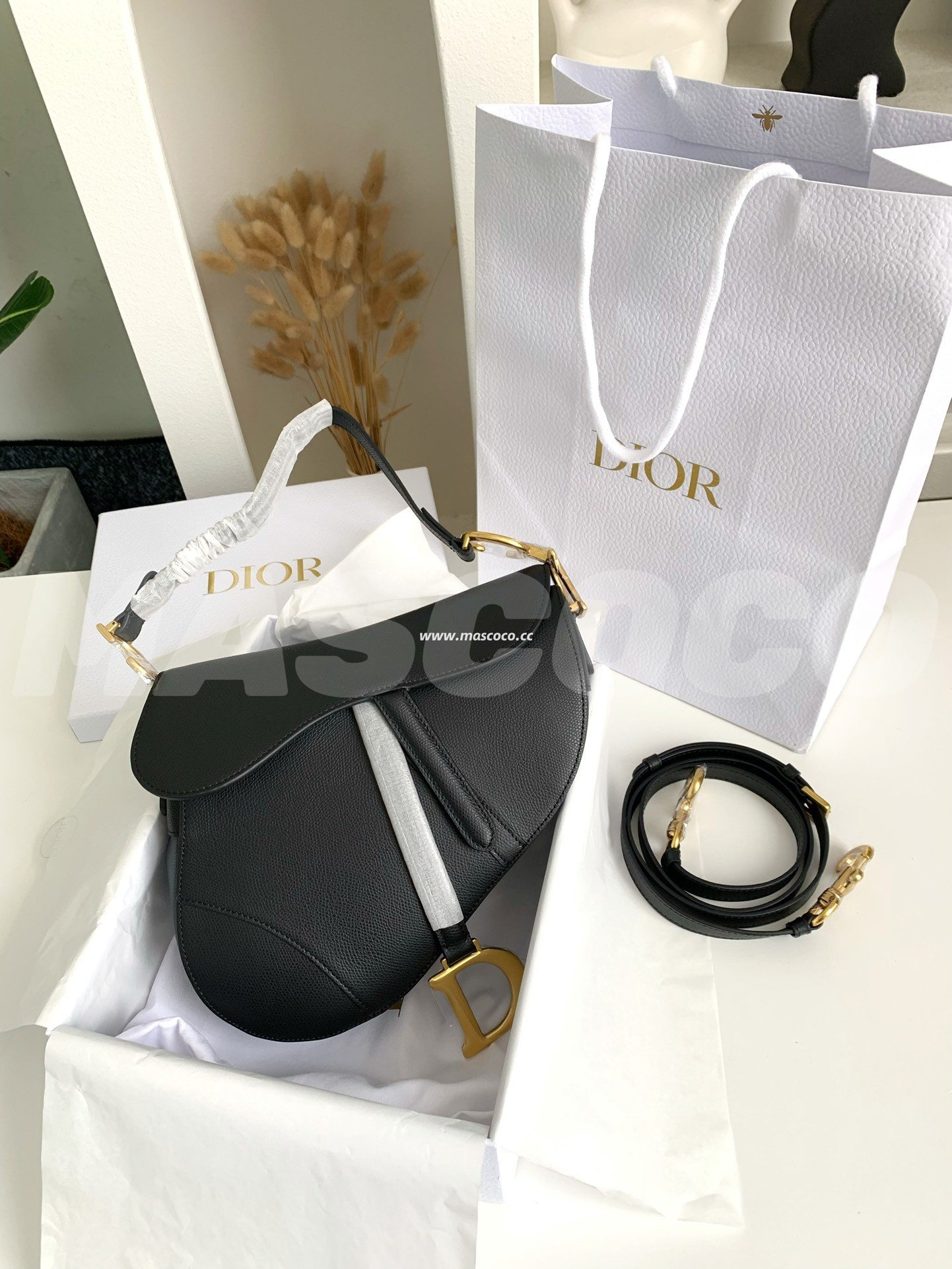 DR Shoulder bag 25.5*20*6.5cm