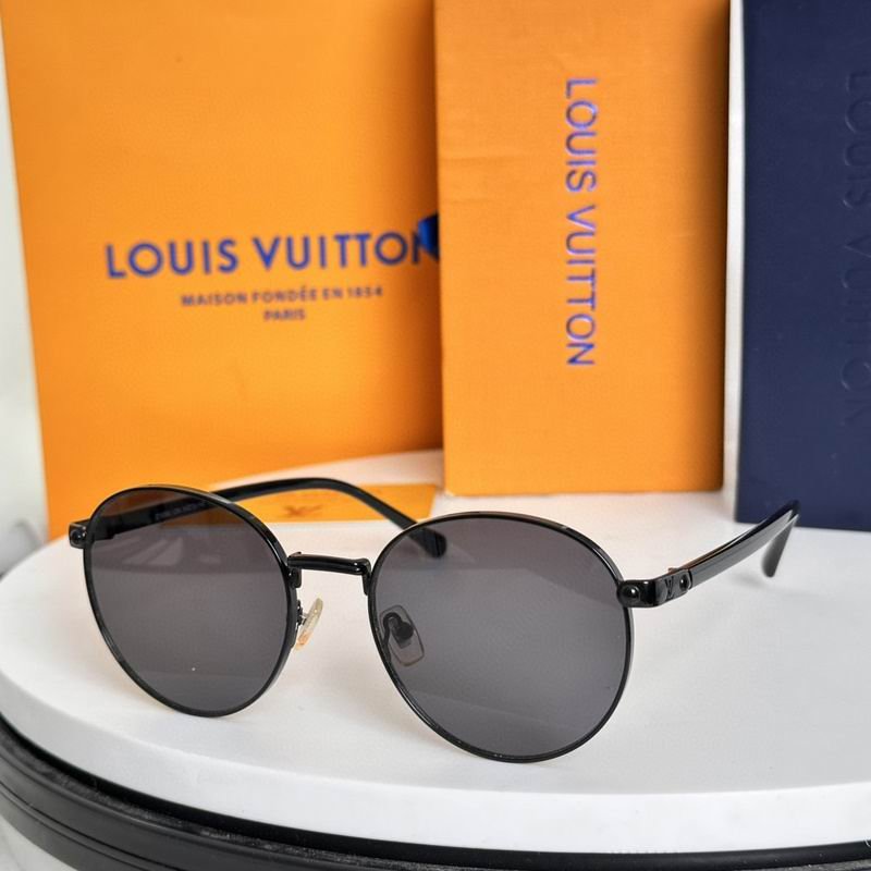 L X V SunglassesSUNGLASSES