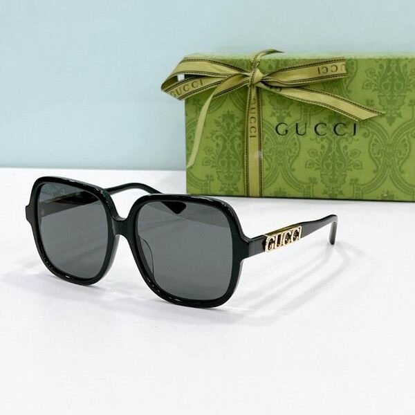 GUC SunglassesSUNGLASSES