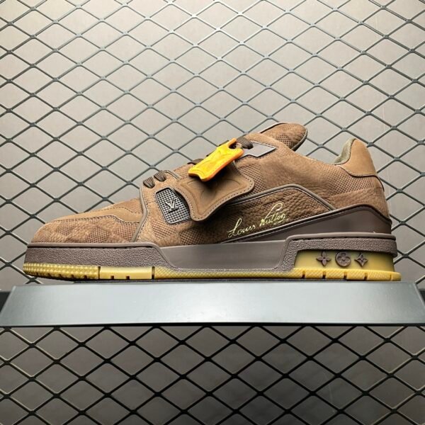 L X V TRAINERSUNGLASSES