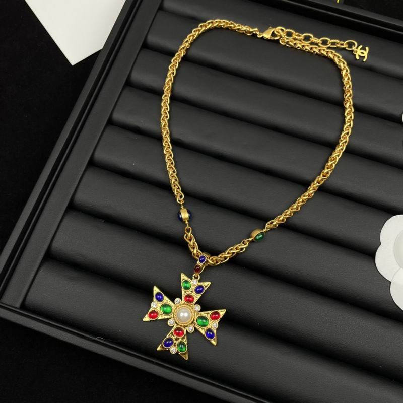 Chane NecklaceSUNGLASSES