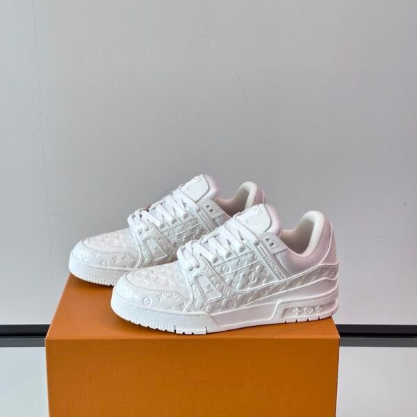 L X V TRAINERSneakersSUNGLASSES