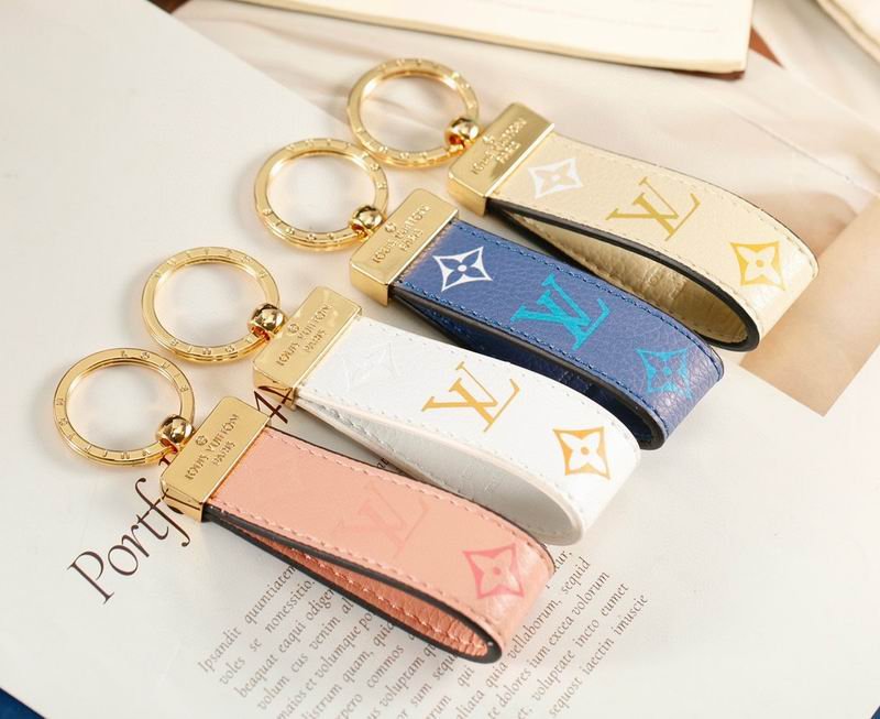 L X V Key Ring（Multiple colors）