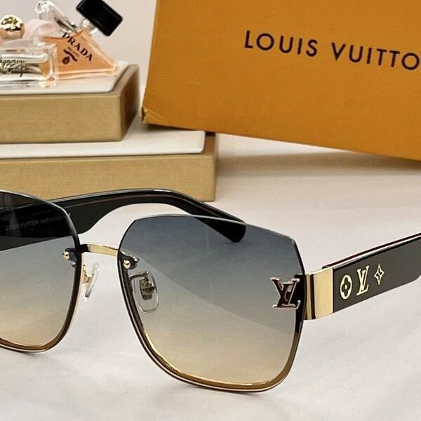 L X V SunglassesSUNGLASSES