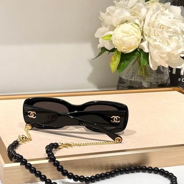 Chane SunglassesSUNGLASSES