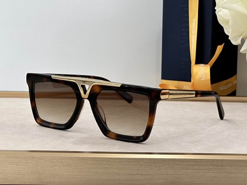 L X V SunglassesSUNGLASSES