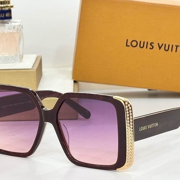 L X V SunglassesSUNGLASSES