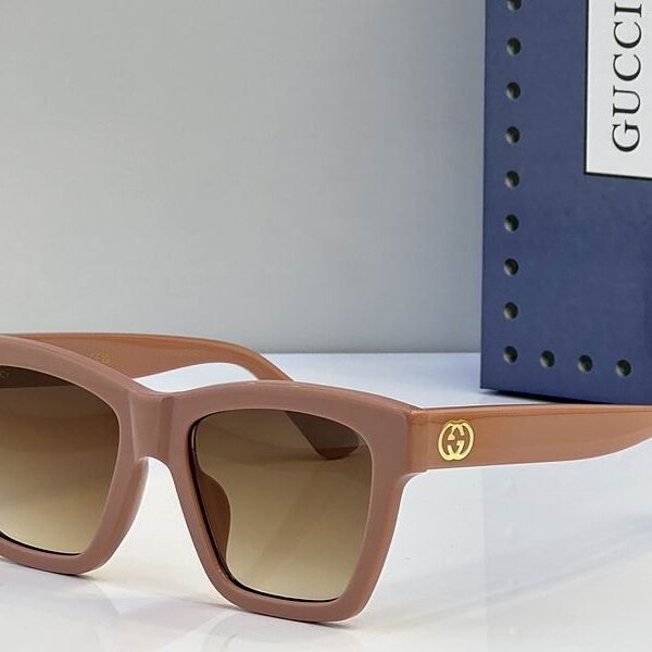 GUC SunglassesSUNGLASSES