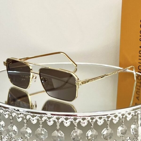 L X V SunglassesSUNGLASSES