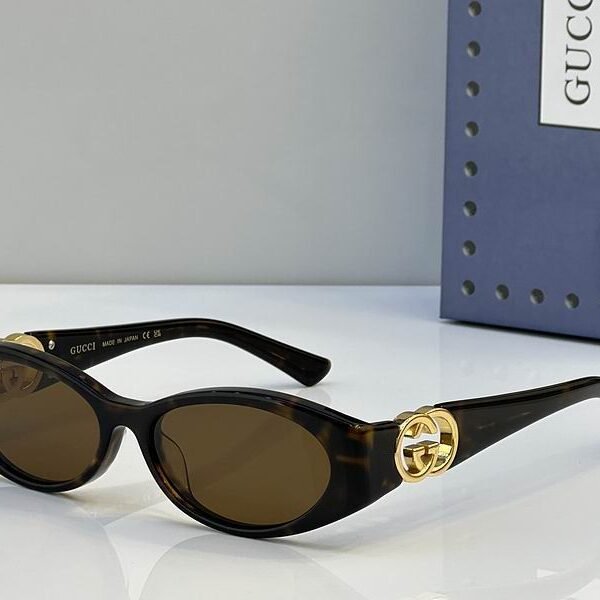 GUC SunglassesSUNGLASSES