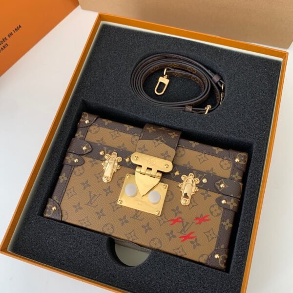 L X V PETITE MALLE  M44154  size： 19*12*5cm