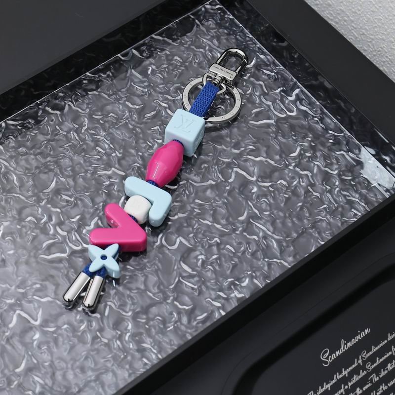 L X V Key Ring （Multiple colors）