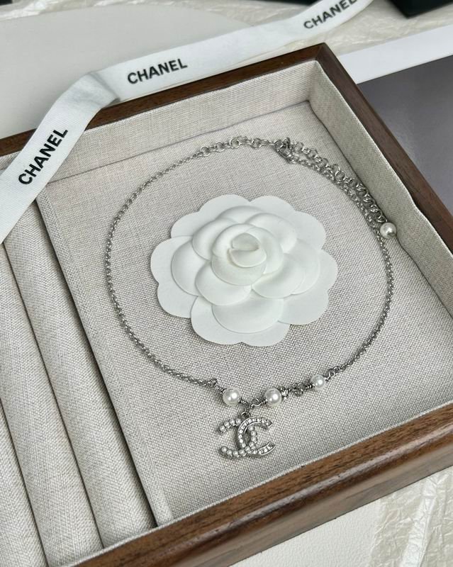 Chane NecklaceSUNGLASSES