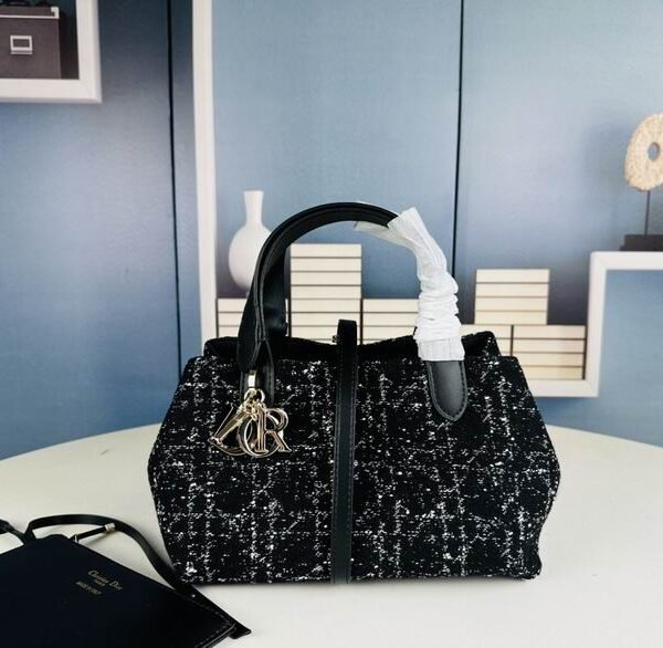 DR Handbag（Multiple sizes）