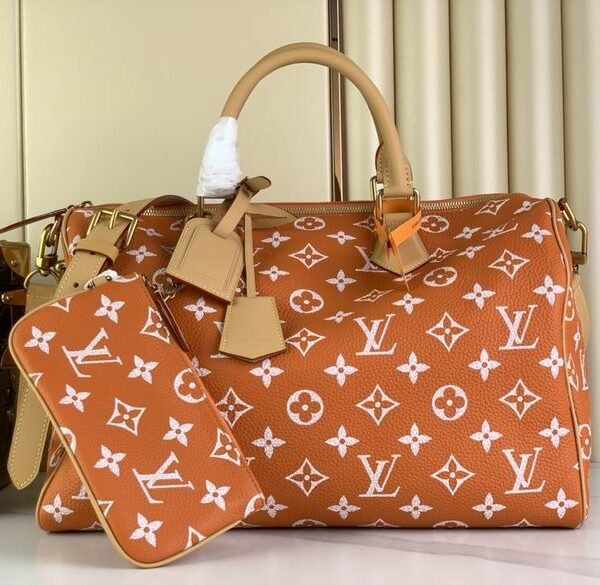 L X V travelling bag（Multiple sizes/colors）