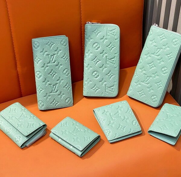 L X V Wallets(Multiple sizes)