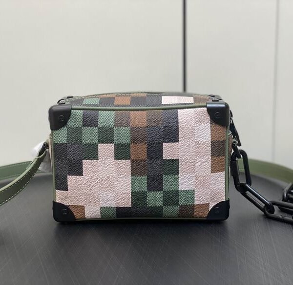 L X V  Messenger Bags