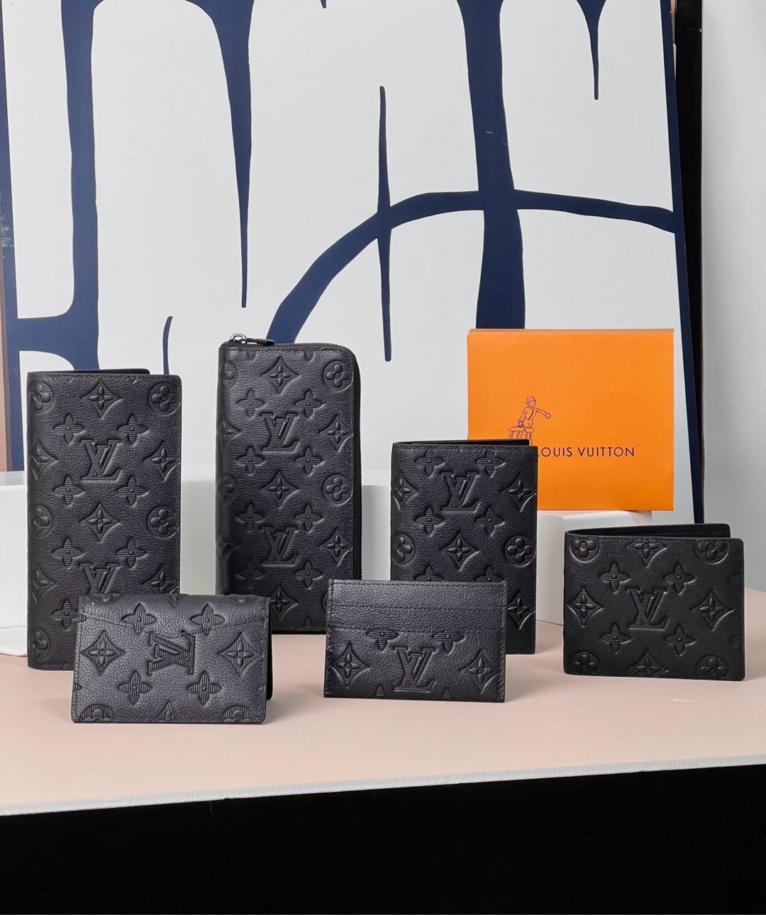 L X V Card holder/Wallets（Multiple sizes）