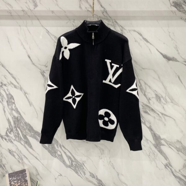 L X V  Sweater 2025SUNGLASSES