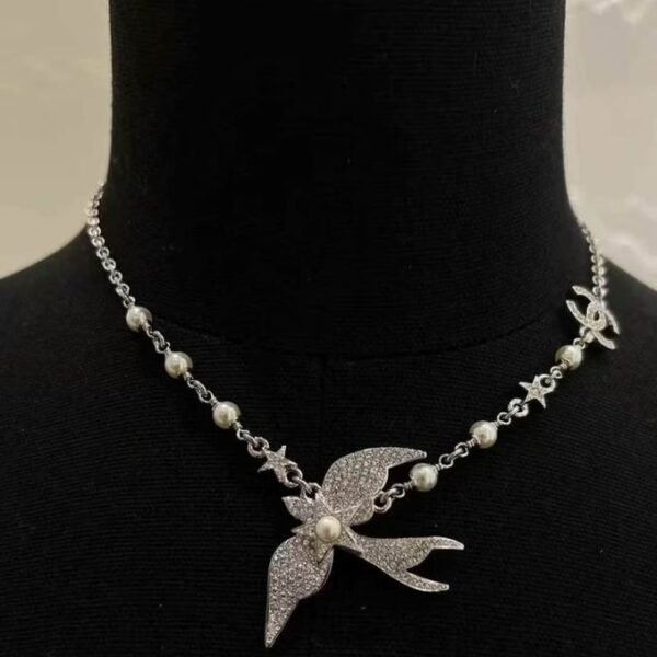 Chane NecklaceSUNGLASSES