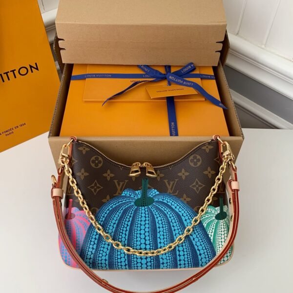 L X V x Yayoi Kusama  BOULOGNE  29*16*9.5cm