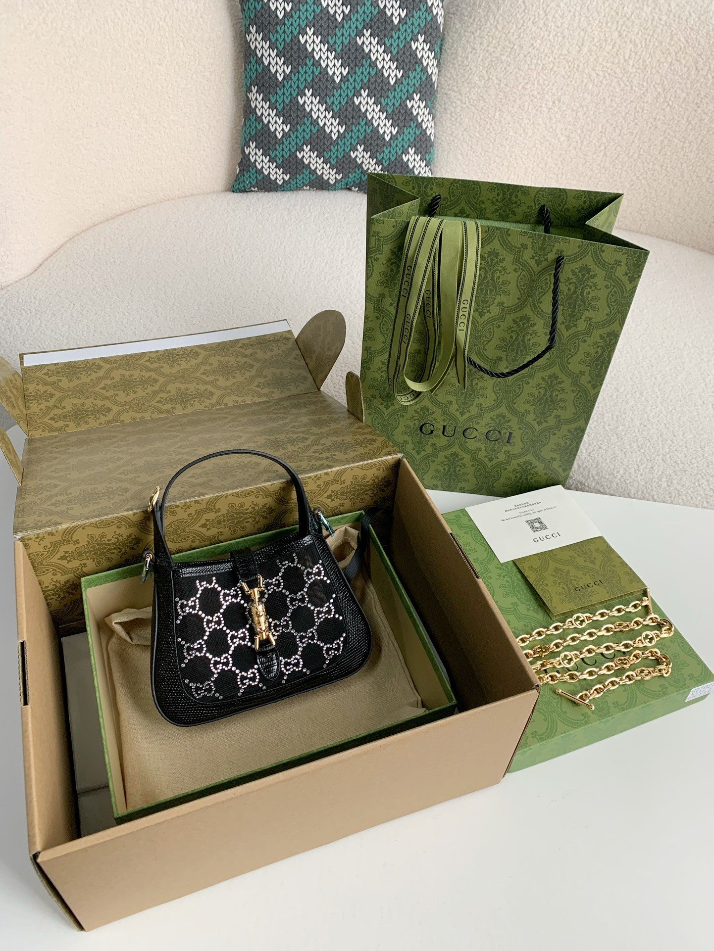 GUC Jackie 1961 series mini handbag  Sixe: 19*13*3cm