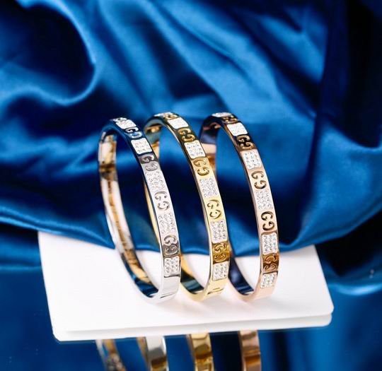 GUC BraceletsSUNGLASSES