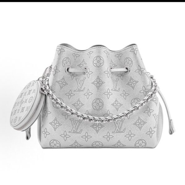 L X V Shoulder bag 22x14x19cm（Multiple colors）