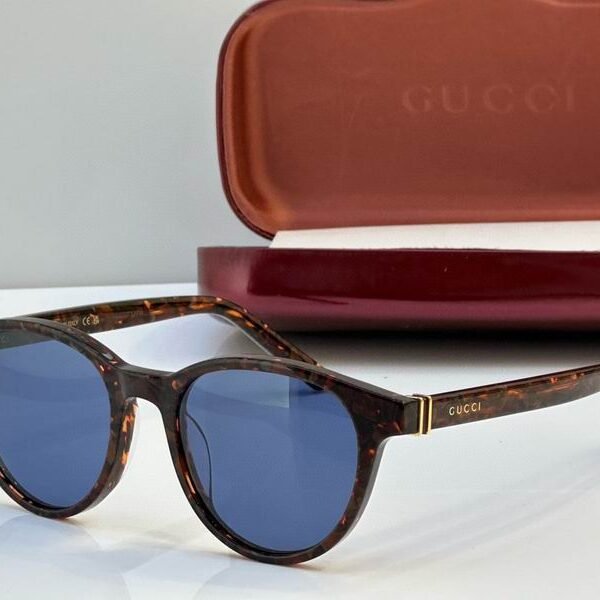 GUC SunglassesSUNGLASSES