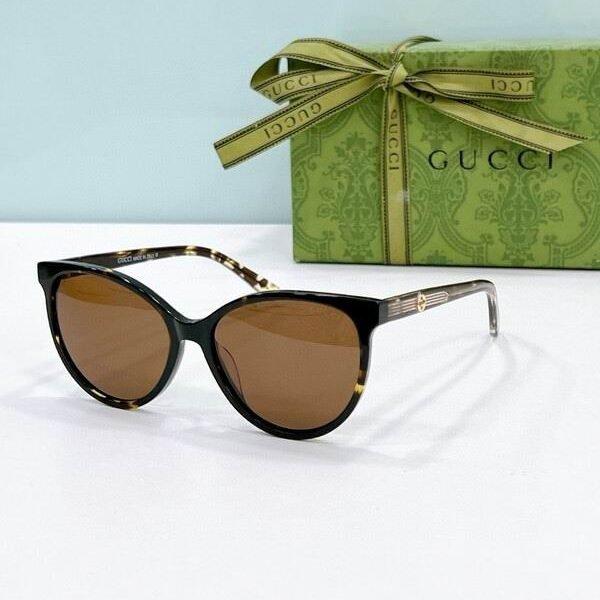 GUC SunglassesSUNGLASSES