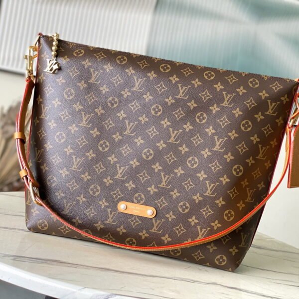 L X V Shoulder bag 35x12x38cm