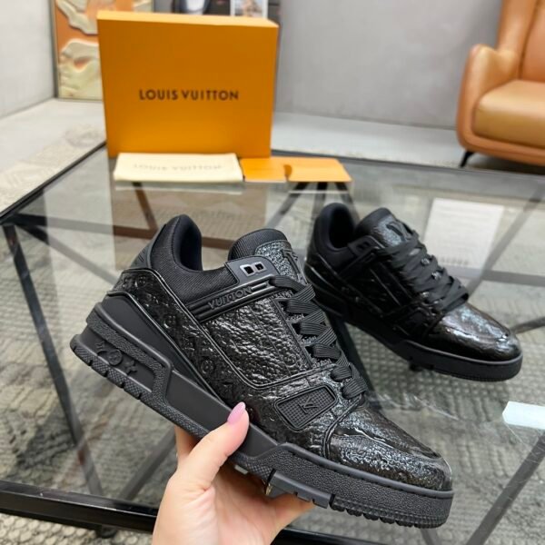 L X V TRAINERSUNGLASSES